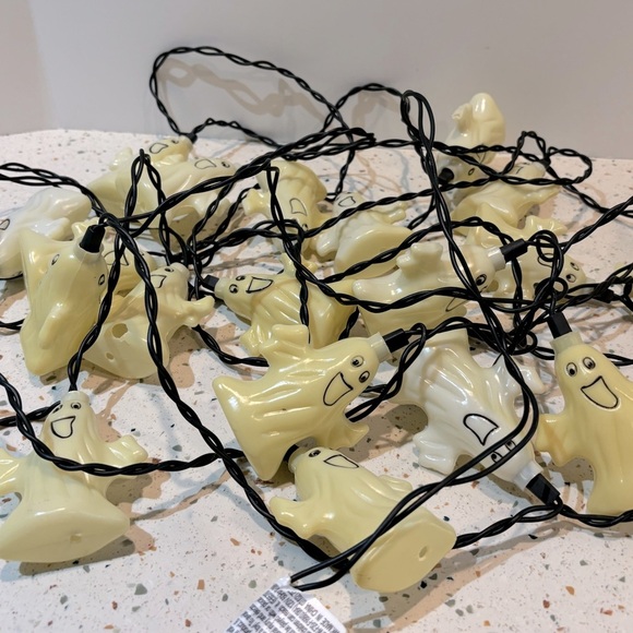 Vintage 90s Plastic‎ Light Up Halloween String Happy Ghost Lights - Picture 5 of 6